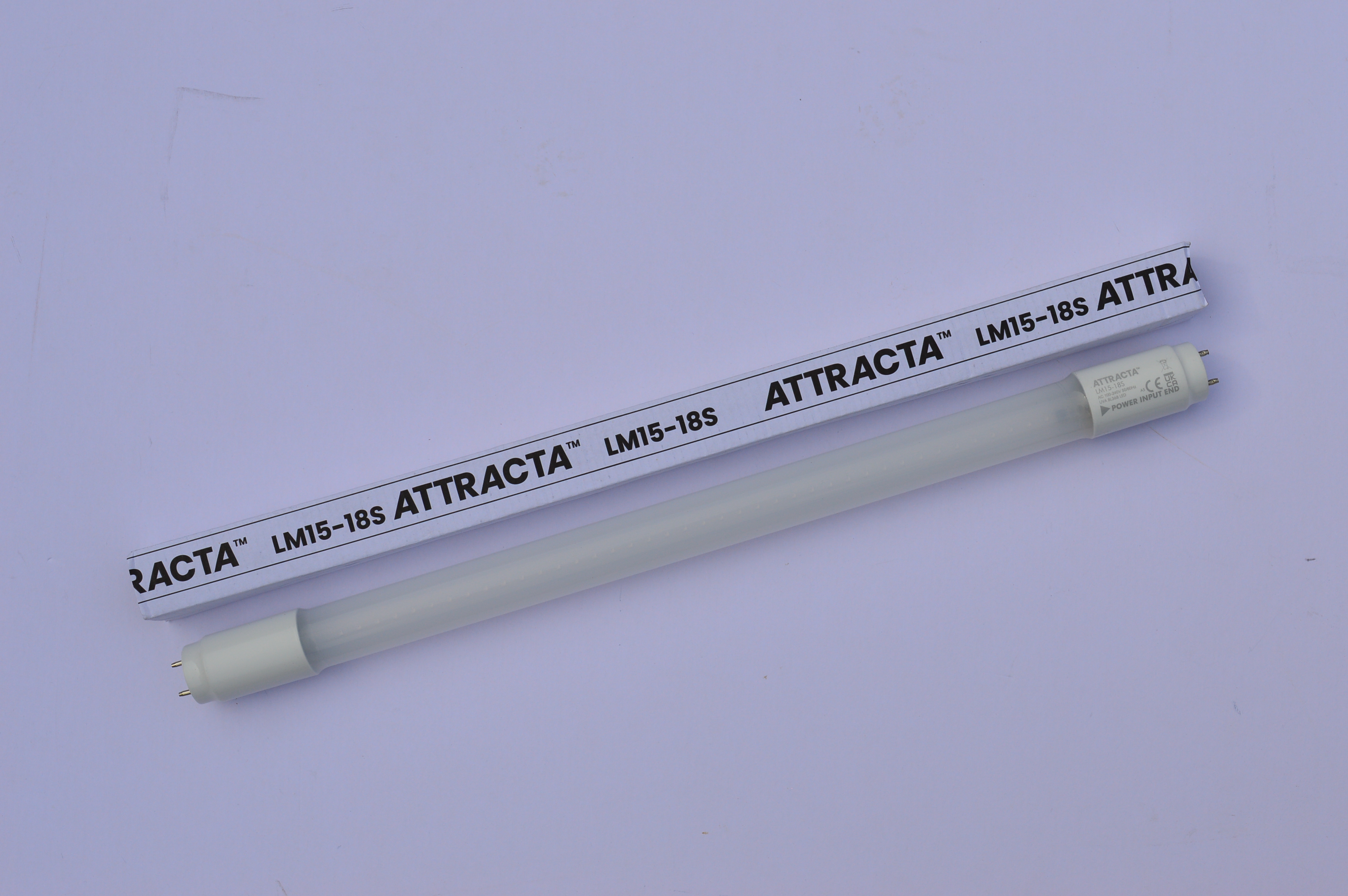 Attracta™ Main LED UV-rør, splintfri 18"/450mm